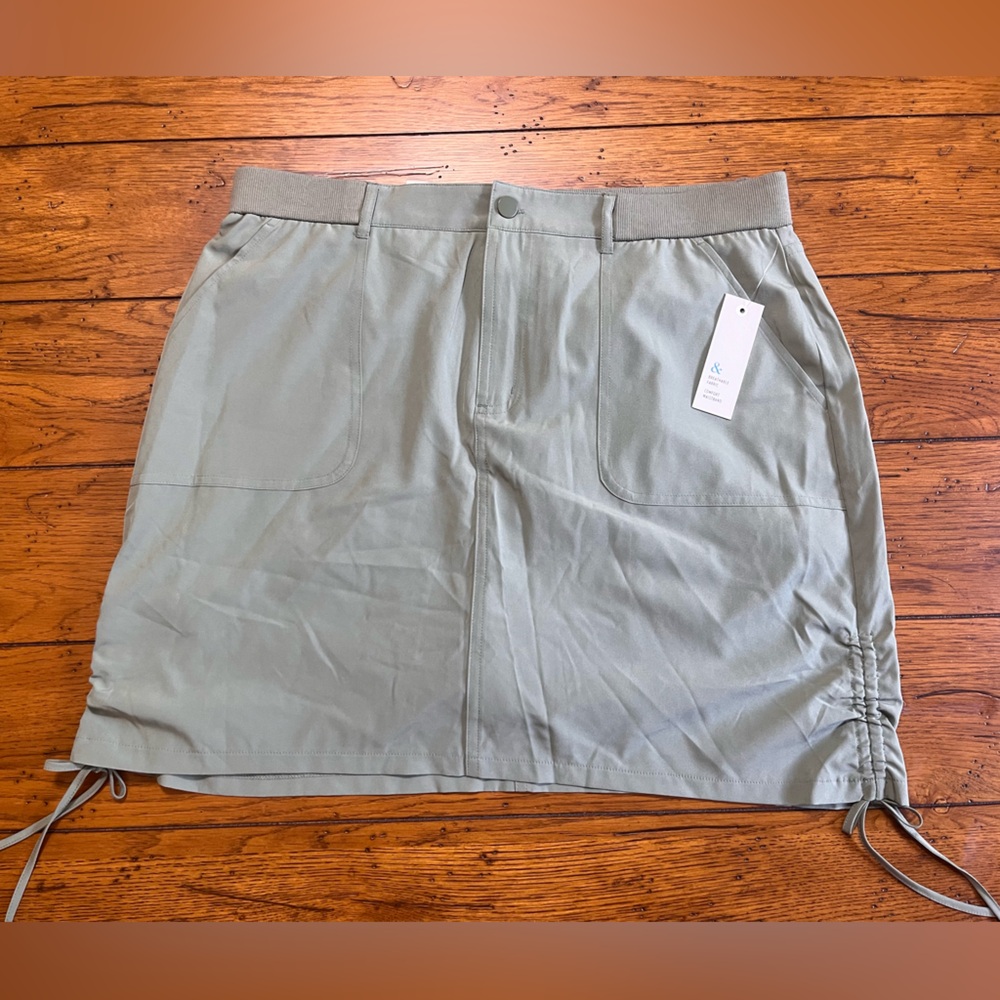 Croft & Barrow Green Skort
